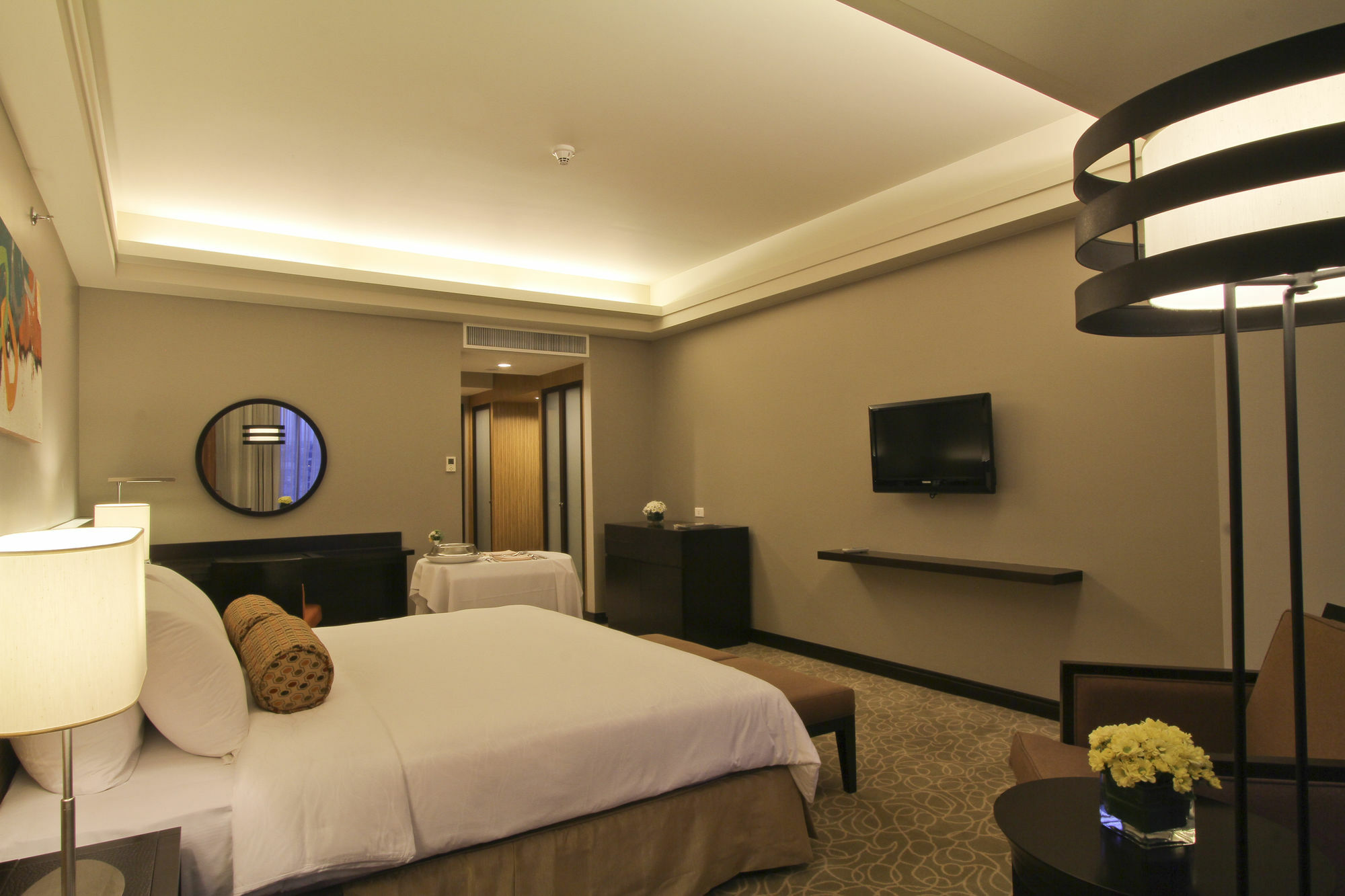The Bellevue Manila Muntinlupa City Exterior foto