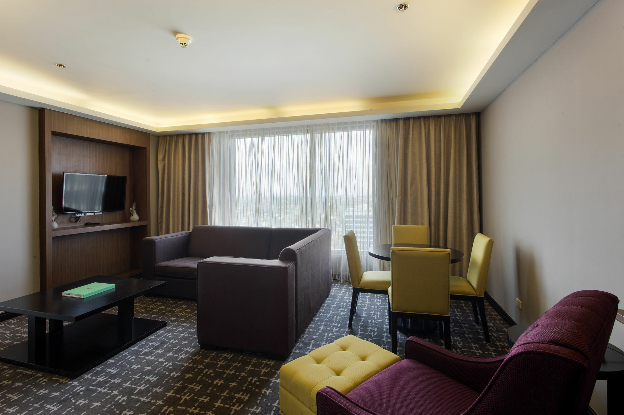 The Bellevue Manila Muntinlupa City Exterior foto