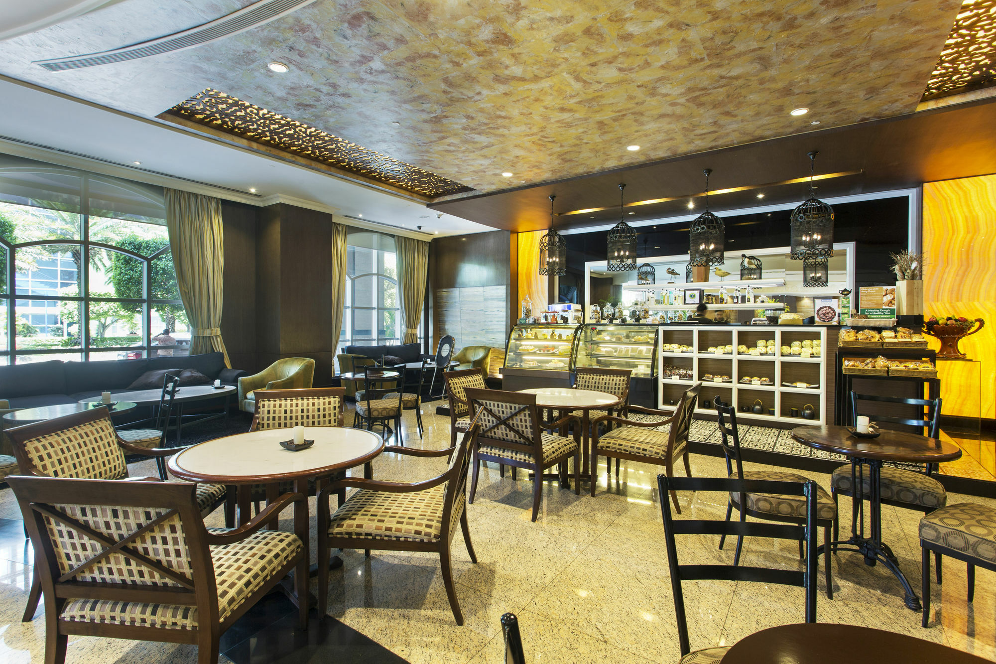 The Bellevue Manila Muntinlupa City Exterior foto